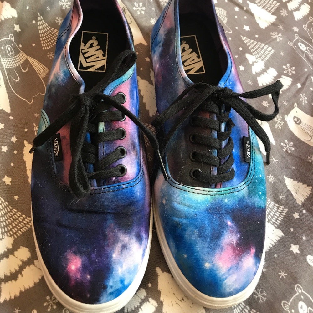 Galaxy Vans (W 10 / M 8.5)